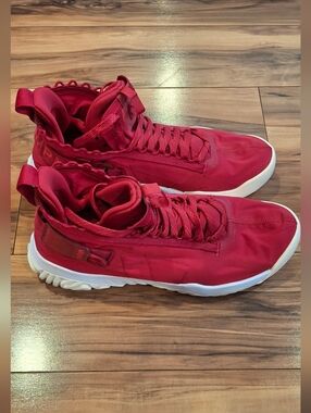 Nike JORDAN Proto React Gym Red Mens 10.5 Excellent Lightly Used